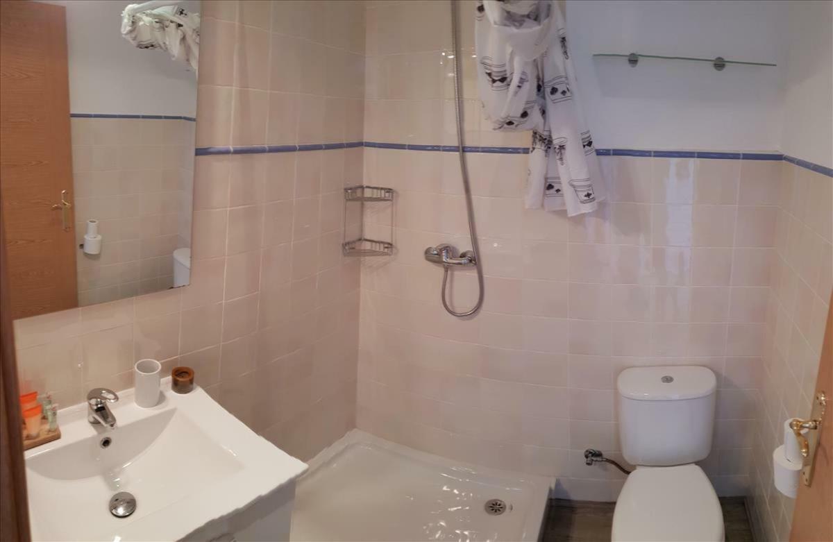 Gengina, Muy Centrico Apartamento